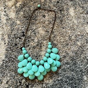 Elegant Turquoise Statement Necklace